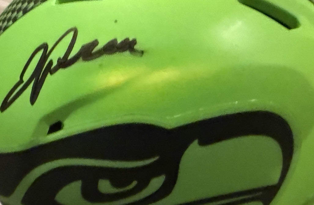 JADARIAN PRICE signed (SEATTLE SEAHAWKS) Mini rave football helmet JSA CR86264
