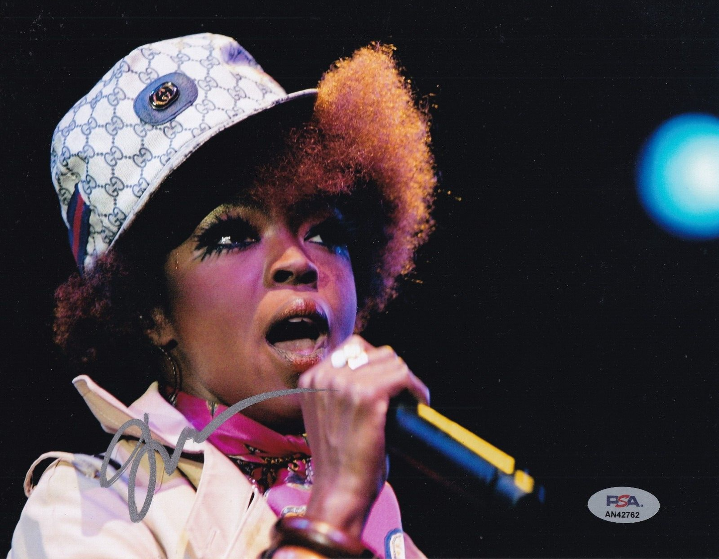 LAURYN HILL signed (THE FUGEES) Music Singer Legend! 8X10 photo PSA/DNA AN42762