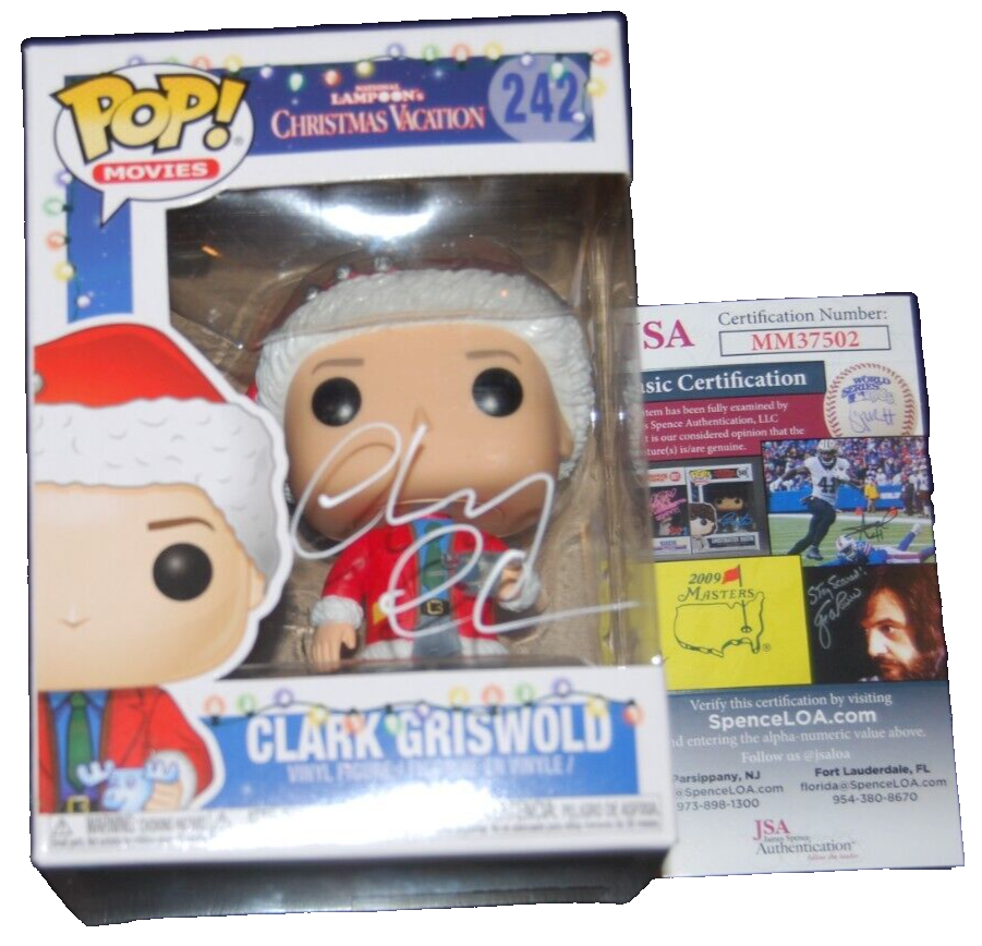 CHEVY CHASE signed (CHRISTMAS VACATION) Griswold White Ink #242 Funko Pop JSA