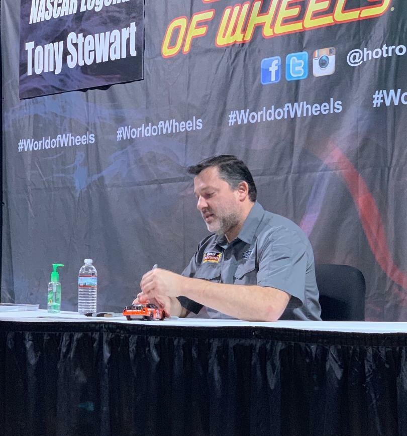 TONY STEWART signed (NASCAR LEGEND) 2019 HOF Racing 11X14 photo JSA Authentic #1