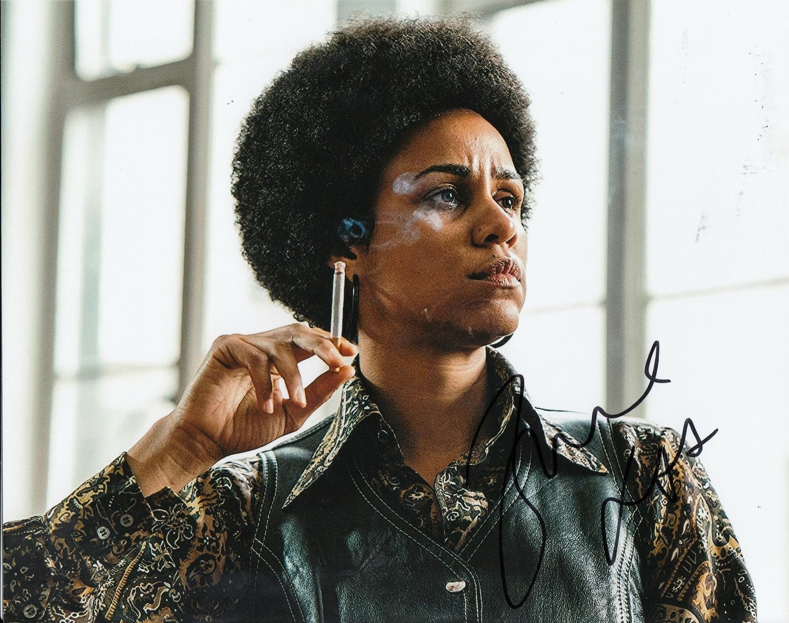 ZAWE ASHTON signed (GUERRILLA) 8X10 photo *Omega Moore* autographed W/COA