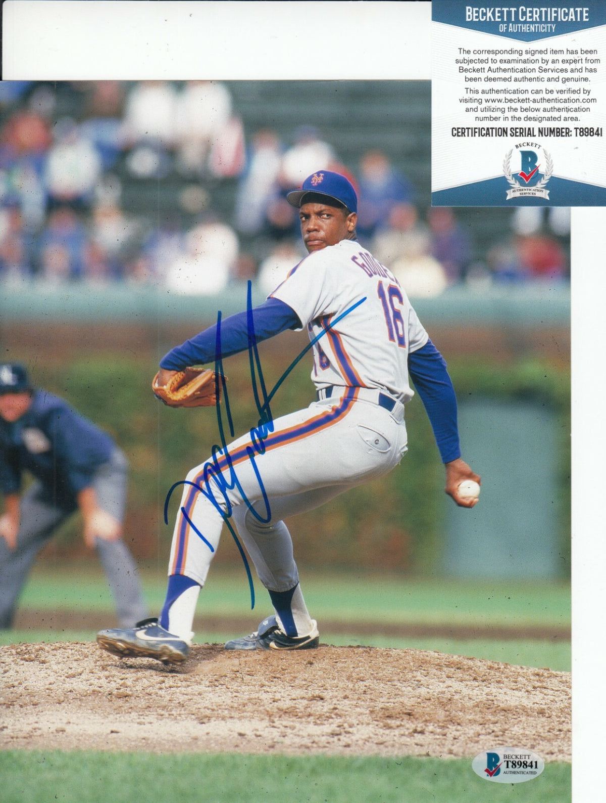 DWIGHT DOC GOODEN signed (NEW YORK METS) Baseball 8X10 photo BECKETT BAS T89841