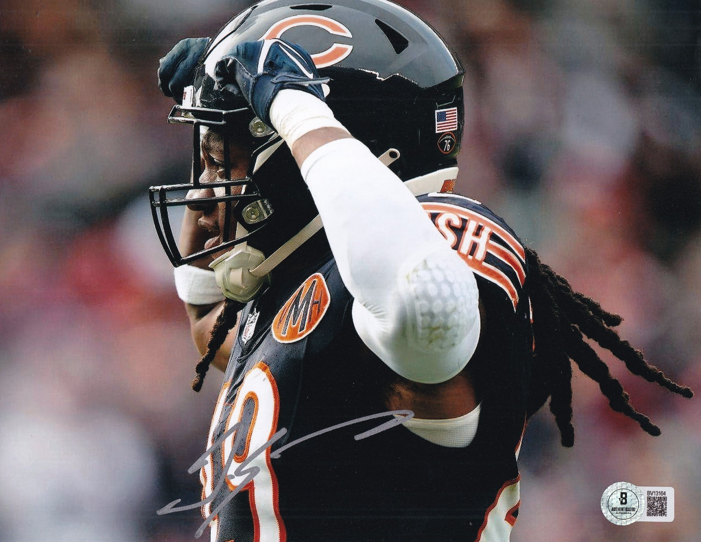 TREMAINE EDMUNDS signed (CHICAGO BEARS) football 8X10 photo BECKETT BAS BV13164