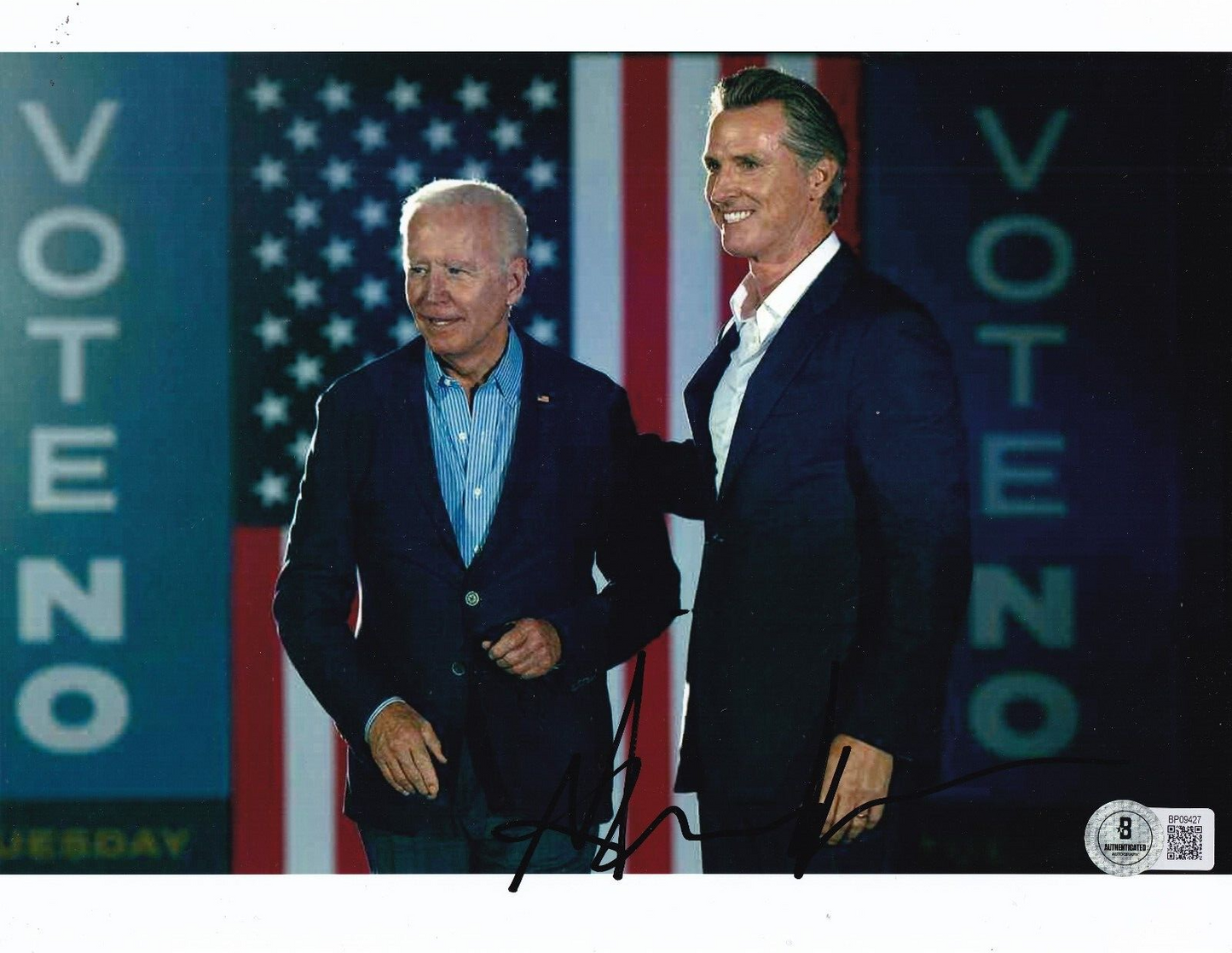 GAVIN NEWSOM signed (CALIFORNIA GOVERNOR) Democrat 8X10 photo BECKETT BP09427
