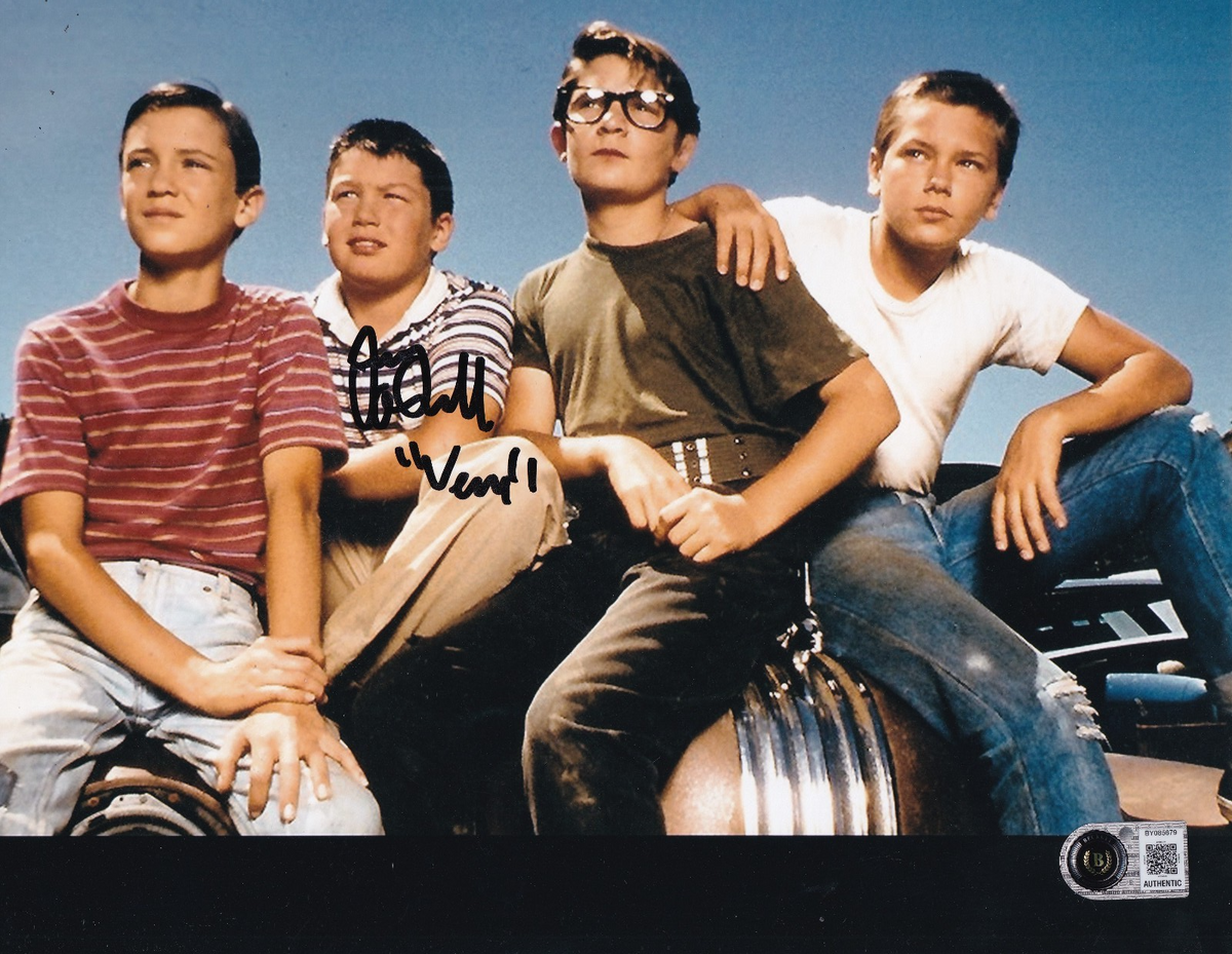JERRY O'CONNELL signed (STAND BY ME) Vern Movie 8X10 photo BECKETT BAS BY085679