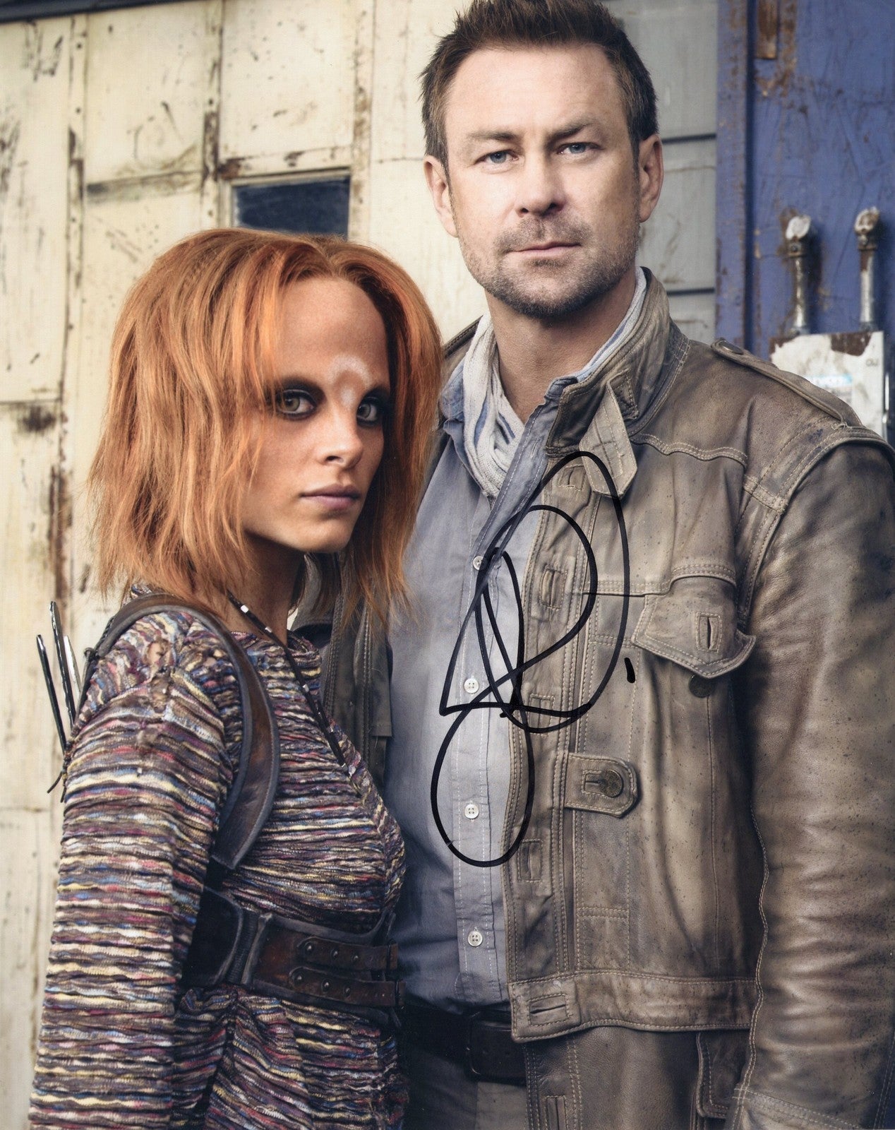 Grant Bowler Signed Defiance 8x10 Photo w/COA Chief Lawkeepe #3