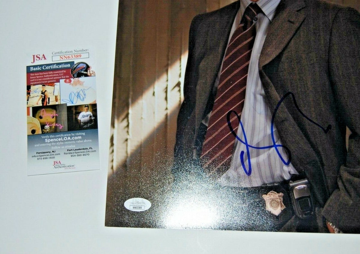 MATT DAMON signed (THE DEPARTED) Colin Movie autographed 11X14 photo JSA #2