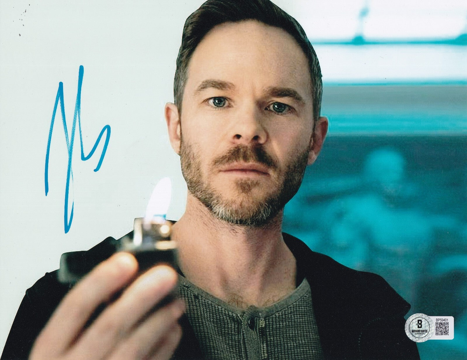 SHAWN ASHMORE signed (THE BOYS) Lamplighter 8X10 photo BECKETT BAS BP59401
