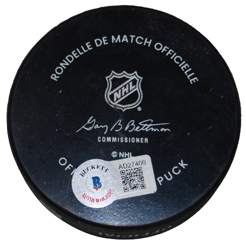 LUKAS REICHEL signed (CHICAGO BLACKHAWKS) Game hockey puck BECKETT BAS AD27400