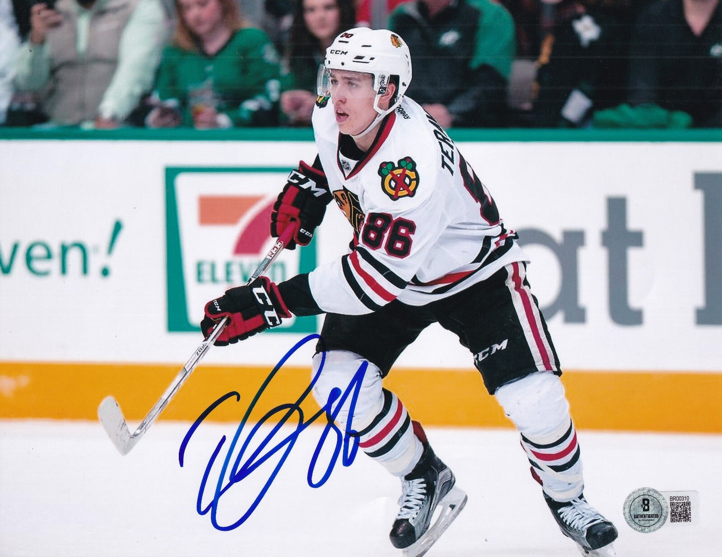 TEUVO TERAVAINEN signed (CHICAGO BLACKHAWKS) hockey 8X10 photo BECKETT BR00310