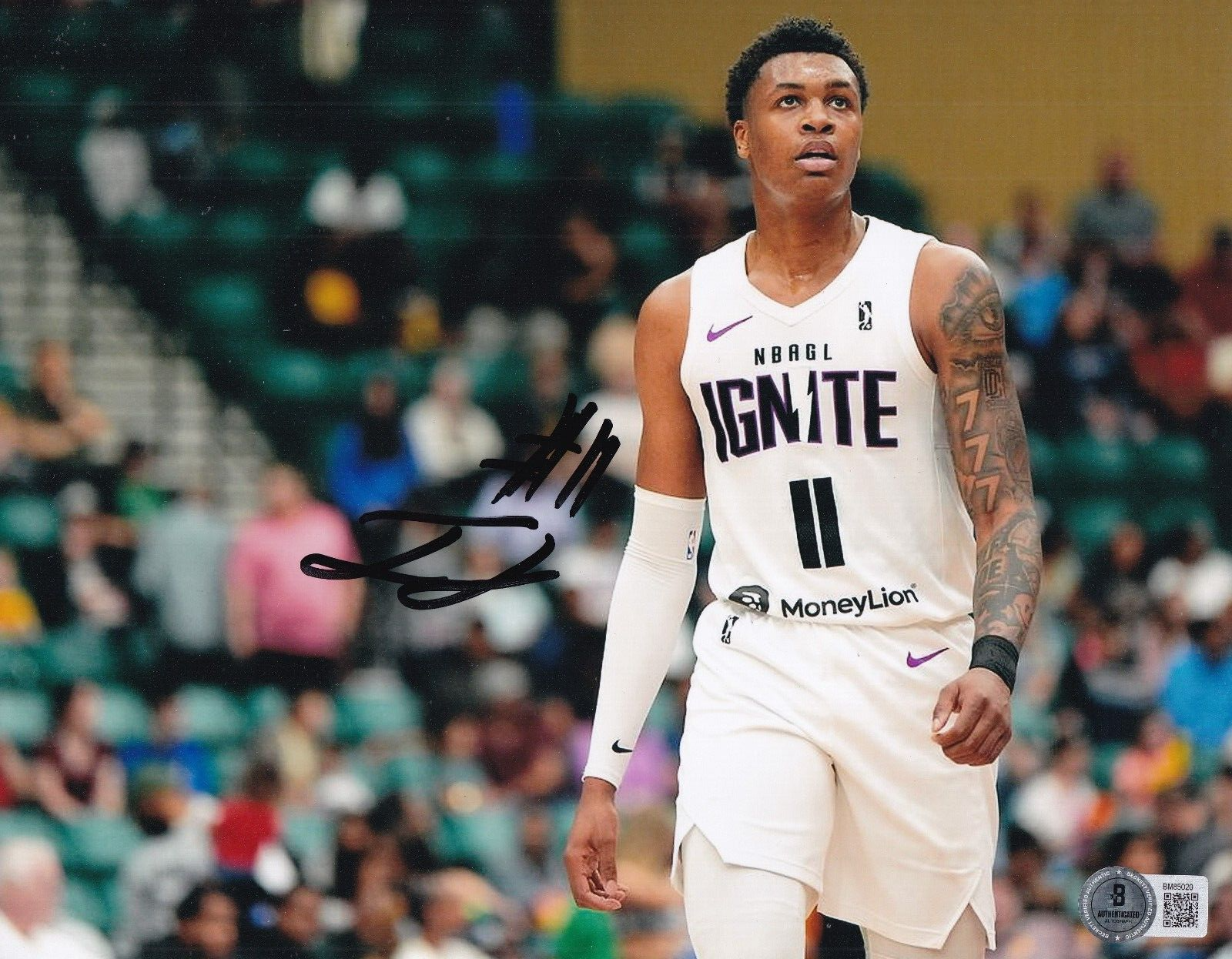 TYLER SMITH signed (G-LEAGUE IGNITE) NBA basketball 8X10 photo BECKETT BM85020