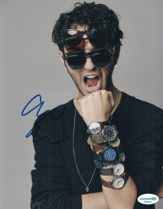 ALEX WOLFF signed (ACTOR) Composer  *HEREDITARY* 8X10 photo ACOA SD86736