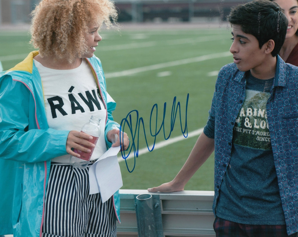 RACHEL CROW signed *INVISIBLE SISTER* MOVIE 8X10 photo Nikki *PROOF* W/COA #1