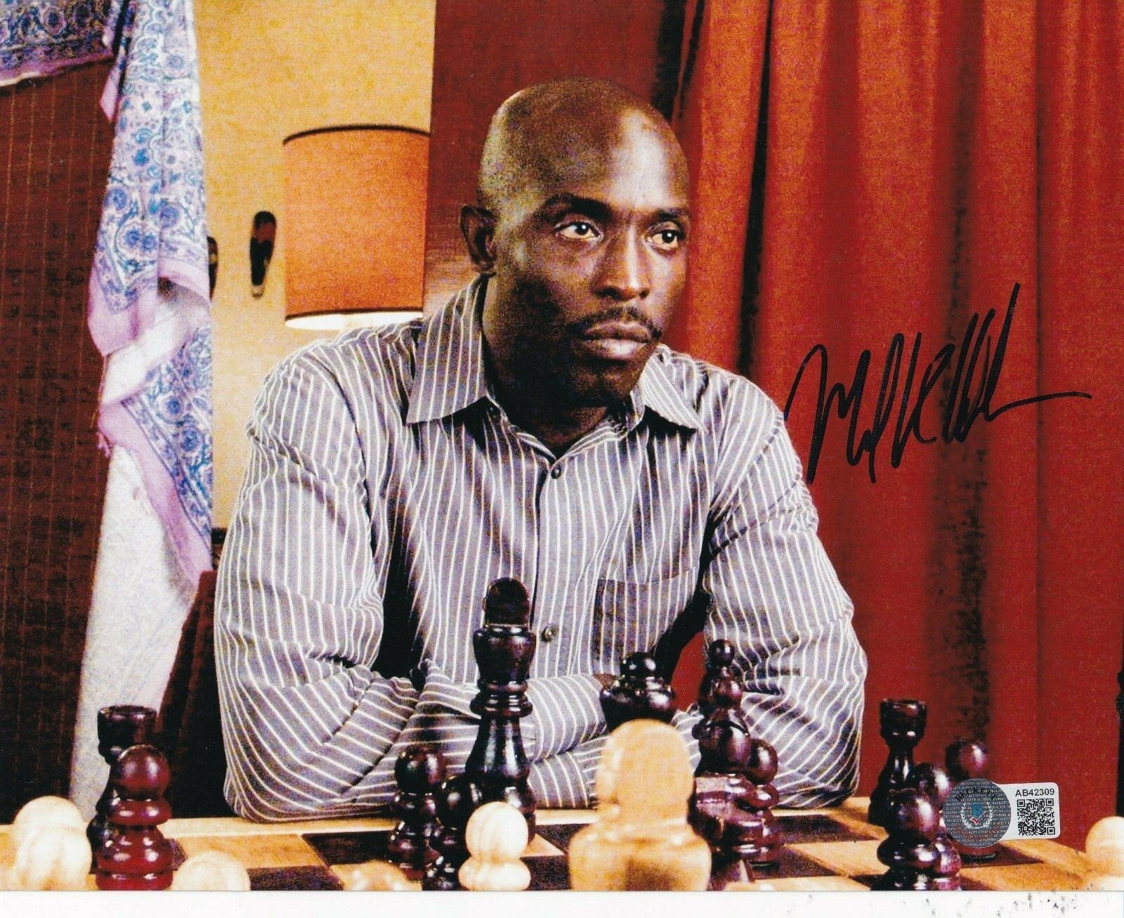 MICHAEL KENNETH WILLIAMS signed (WONDERFUL WORLD) 8X10 photo BECKETT AB42309