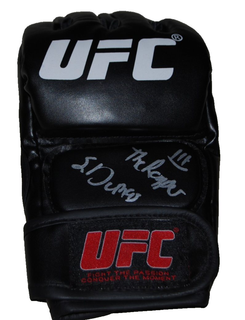 SEDRIQUES DUMAS signed (UFC) The Reaper MMA Fighting glove BECKETT BAS BV10201