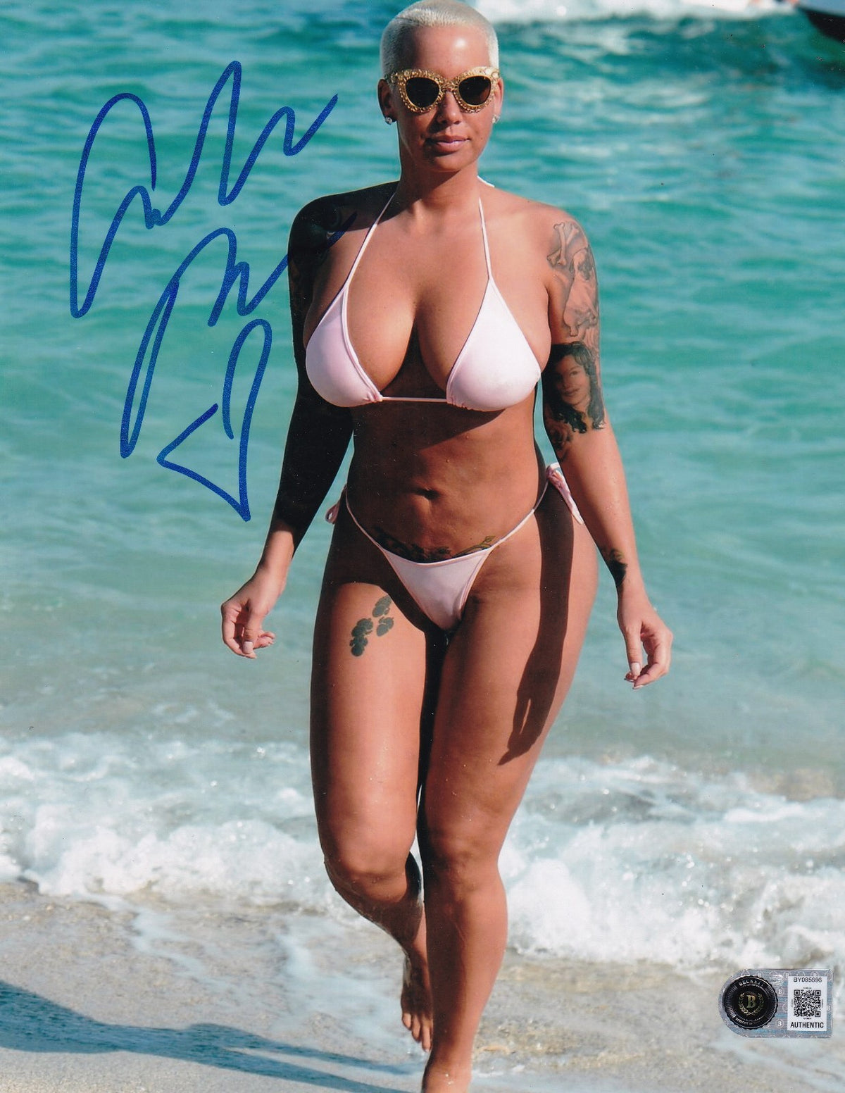 AMBER ROSE signed (MODEL) Loveline WIZ 8X10 photo BECKETT BY085696