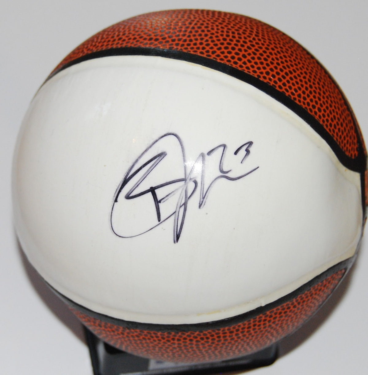 BEN MCLEMORE signed (MEMPHIS GRIZZLIES) mini basketball *KANSAS JAYHAWKS* W/COA