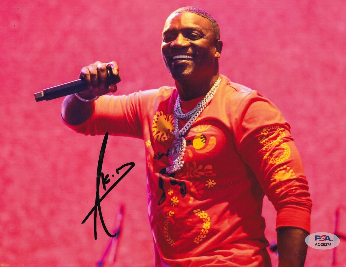 AKON signed (KONVICT) RAPPER Music *Lonely* 8X10 photo PSA/DNA AO26376