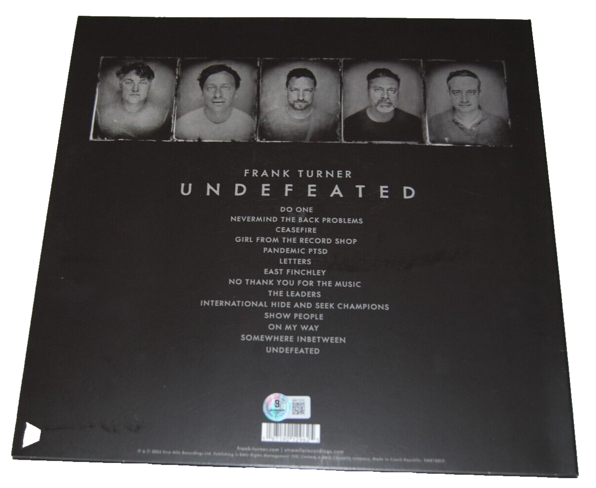 FRANK TURNER signed (UNDEFEATED) Vinyl Record Album LP BECKETT BAS BN71210