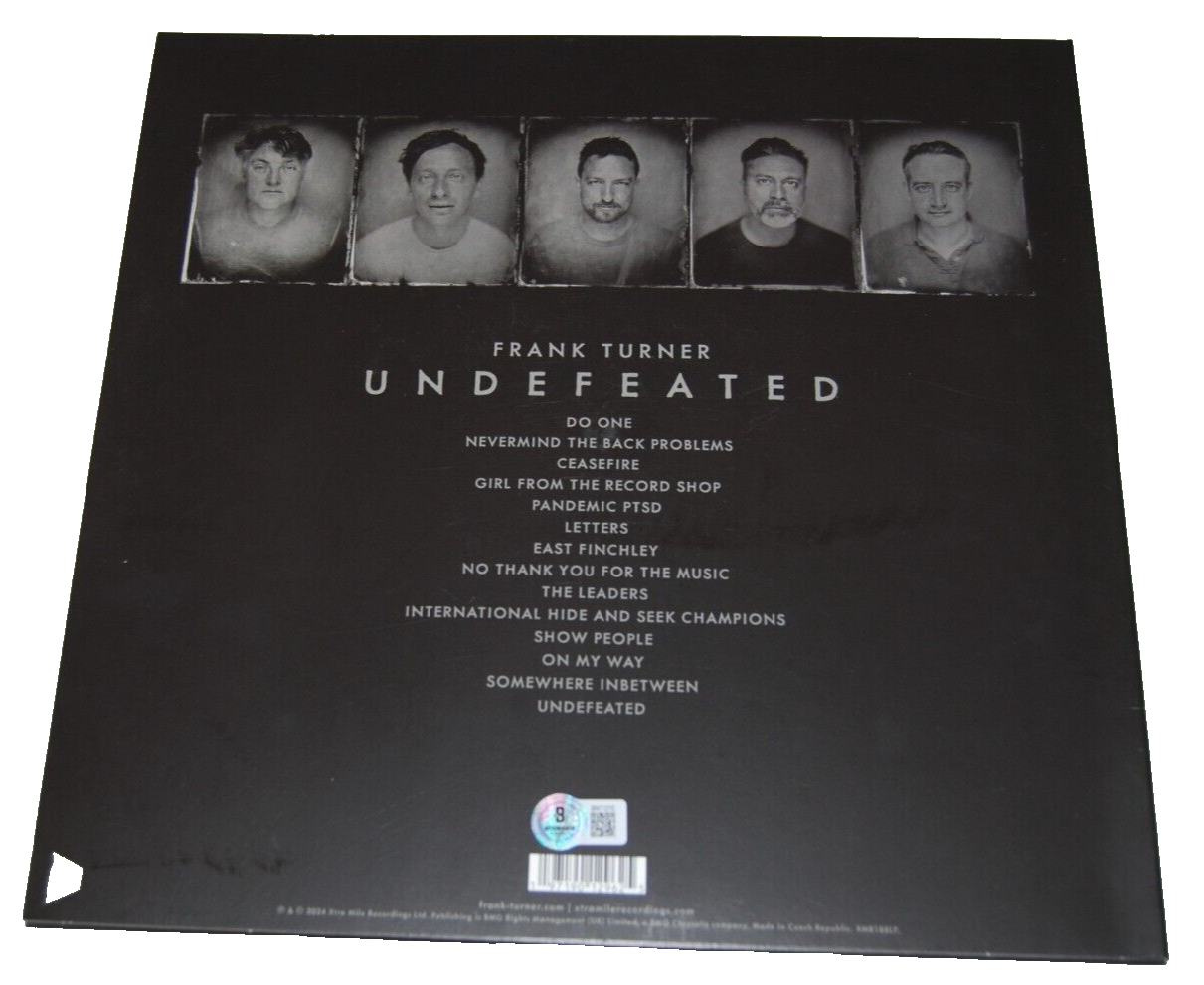FRANK TURNER signed (UNDEFEATED) Vinyl Record Album LP BECKETT BAS BN71210