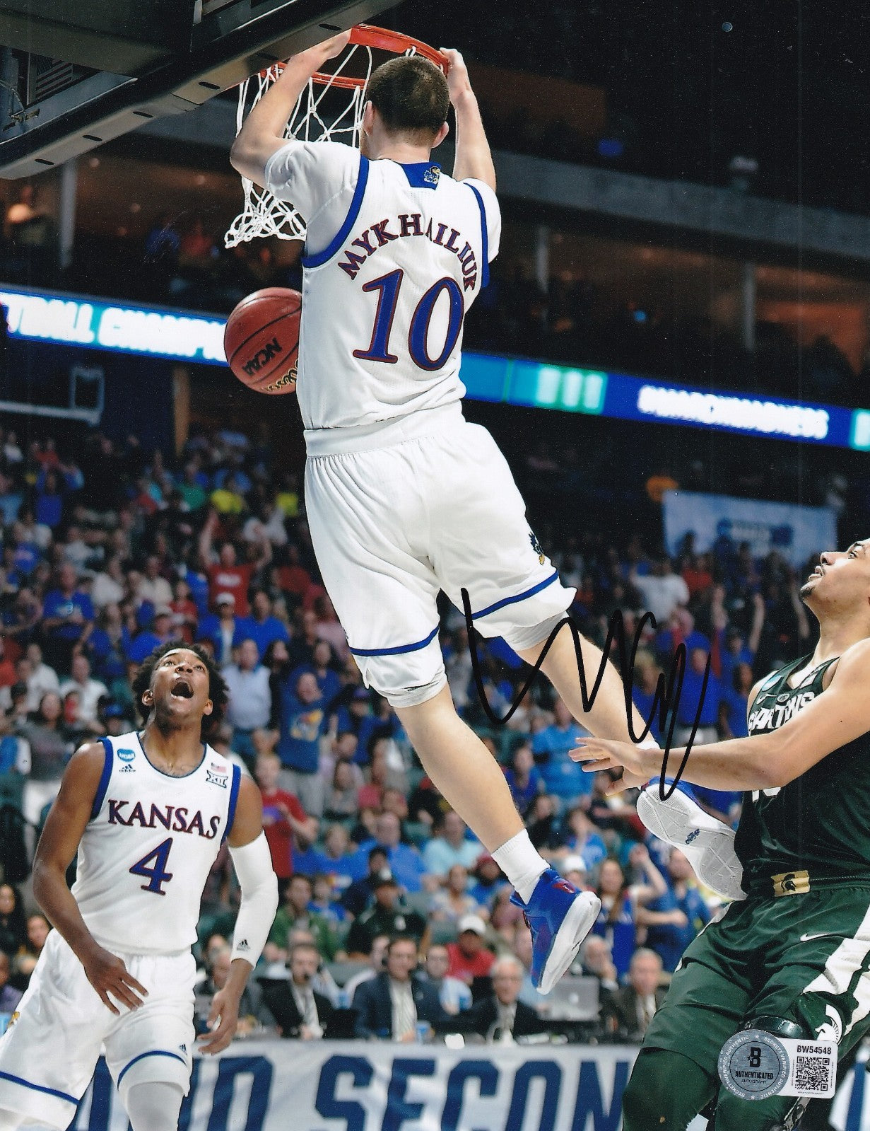 SVIATOSLAV MYKHAILIUK signed (KANSAS JAYHAWKS) 8X10 photo BECKETT BAS BW54548