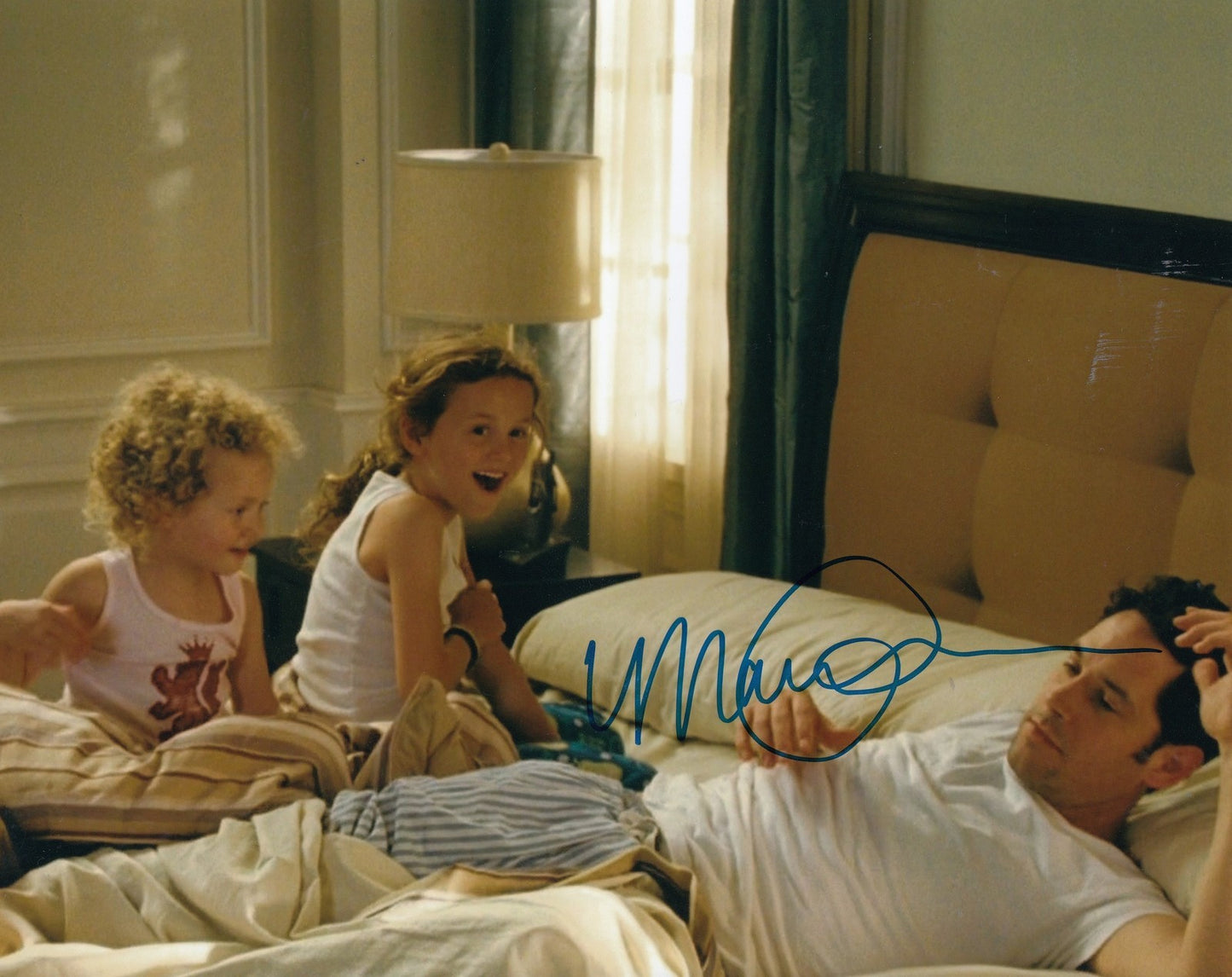 MAUDE APATOW signed (THIS IS 40) Movie ACTRESS 8X10 photo W/COA *SADIE* #3