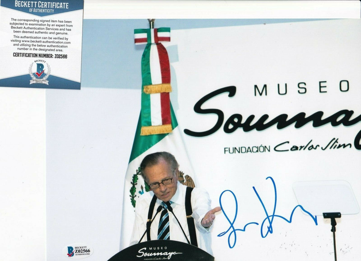 LARRY KING signed (TELEVISION HOST) CNN autograph 8X10 photo BECKETT BAS Z02566
