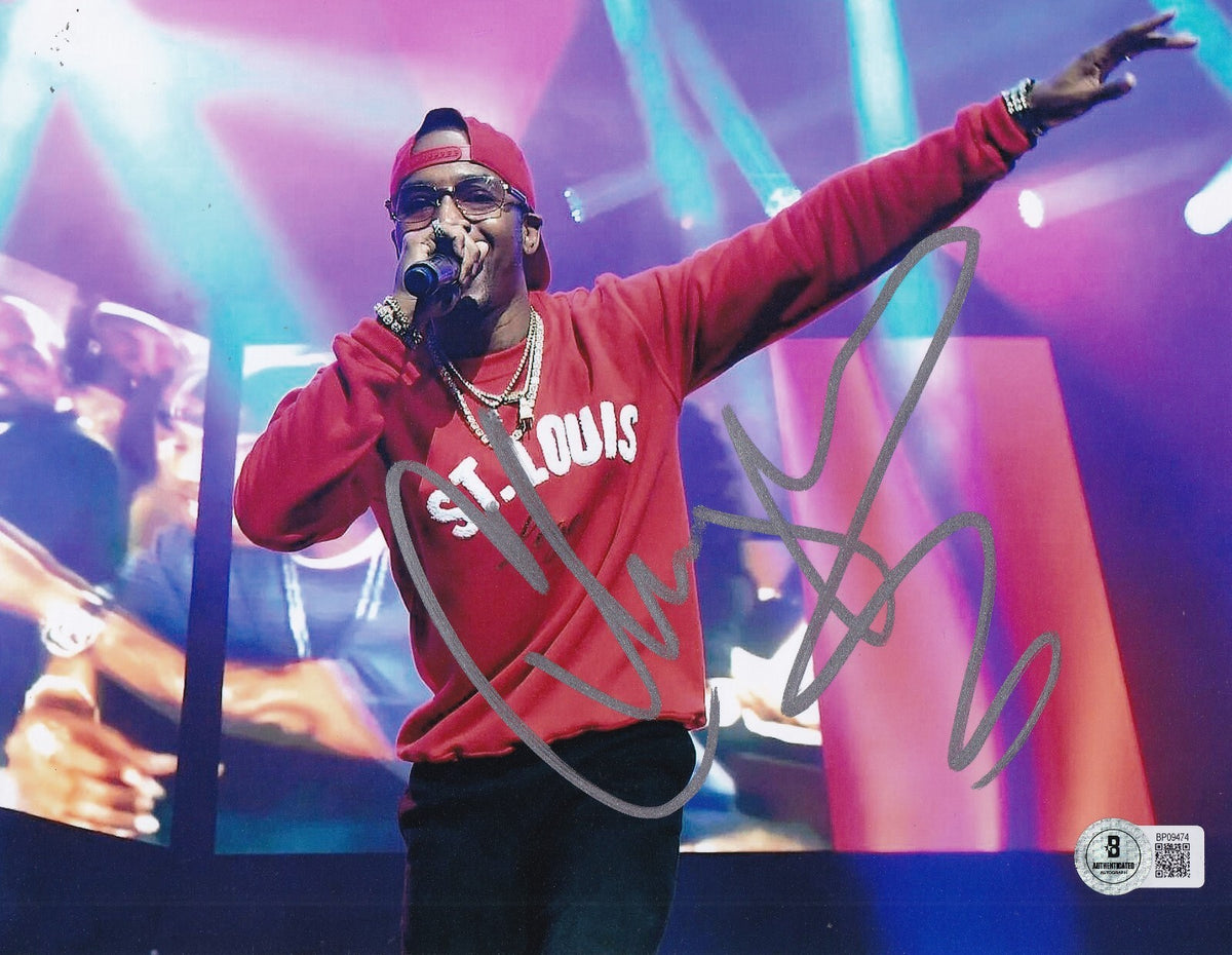 CHINGY signed (PULLIN ME BACK) Music singer 8X10 photo BECKETT BAS BP09474
