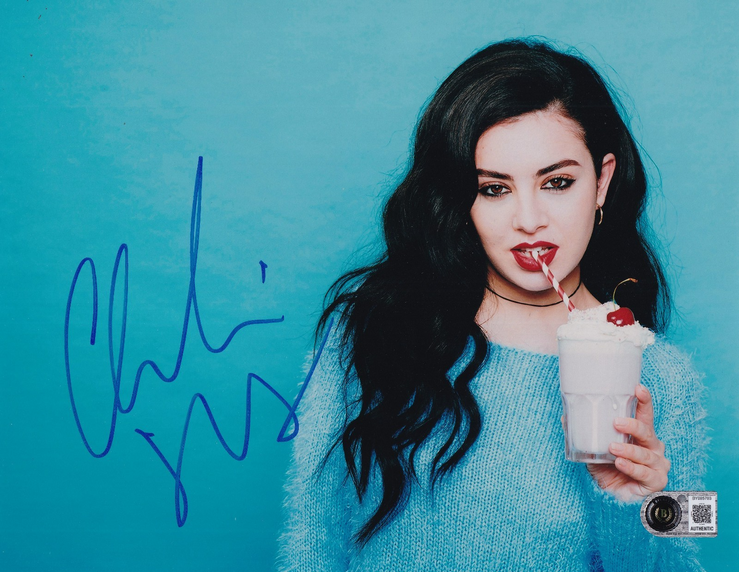 CHARLIE XCX signed (PARTY 4 U) Music singer 8X10 photo BECKETT BAS BY085703