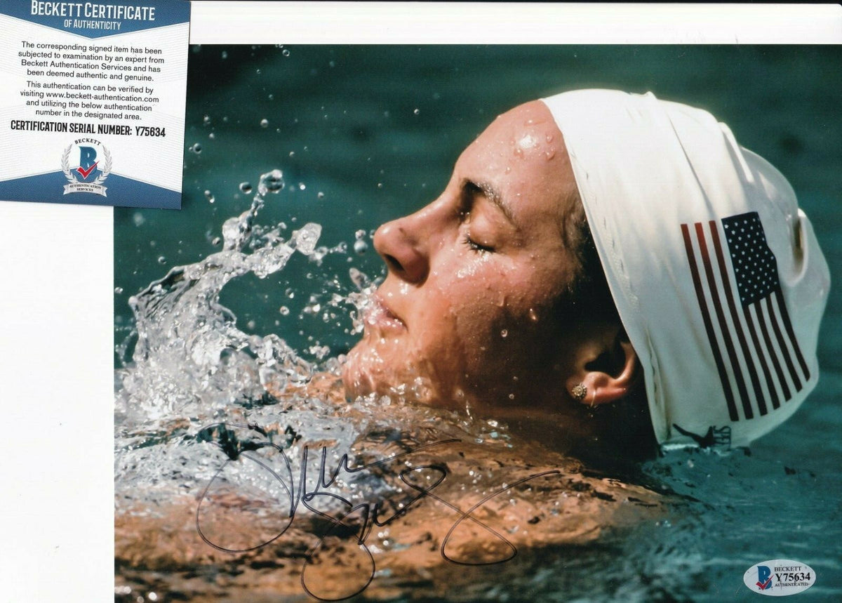 SUMMER SANDERS signed (USA OLYMPICS) SWIMMING Stanford 8X10 photo BECKETT Y75634