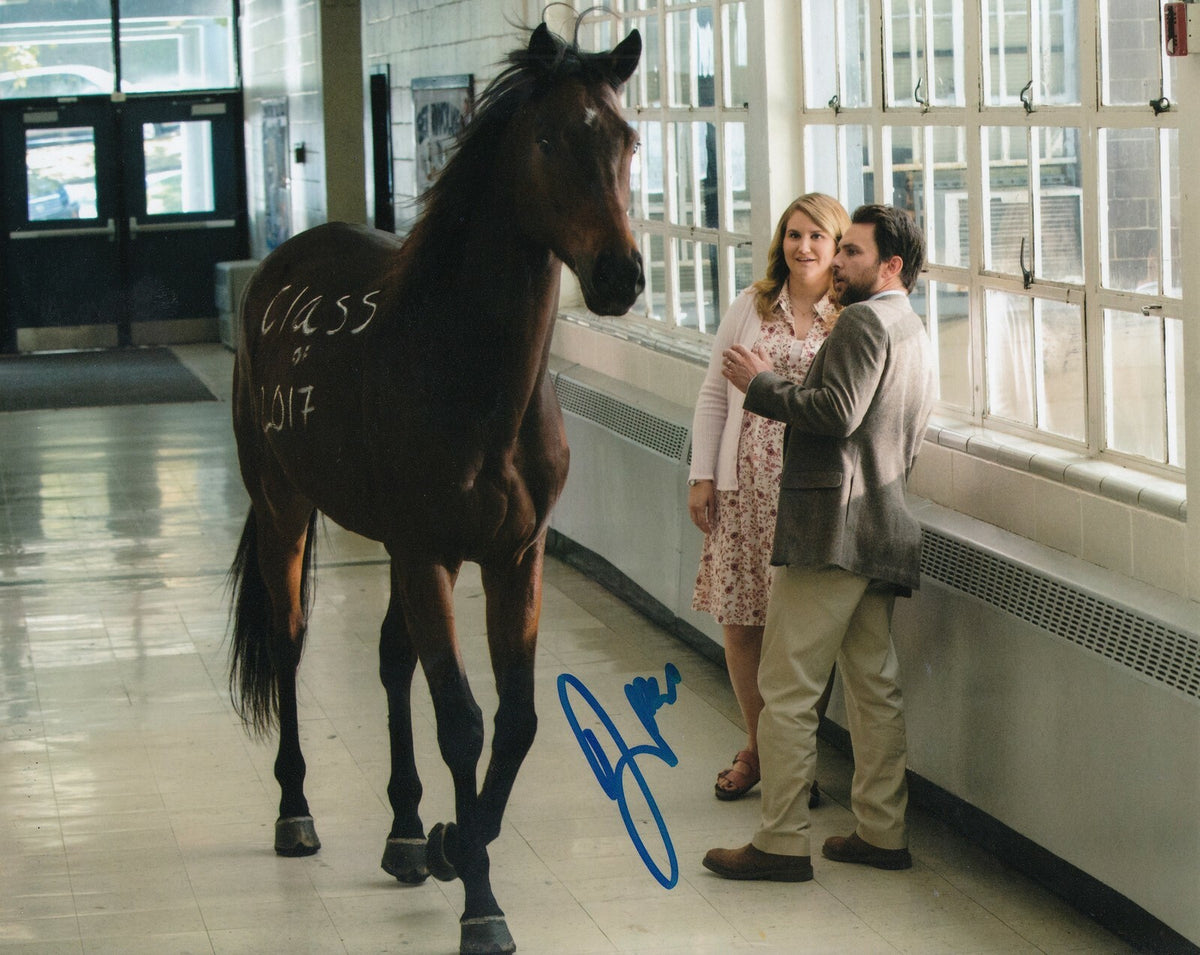 JILLIAN BELL signed (FIST FIGHT) 8X10 photo *Holly* PROOF W/COA #2