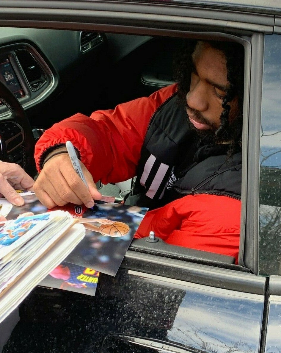 COBY WHITE signed (CHICAGO BULLS) basketball auto 8X10 photo *PROOF* W/COA #3