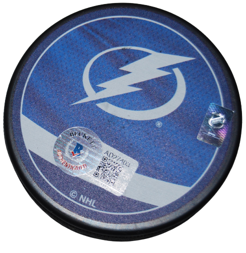 JON COOPER signed (TAMPA BAY LIGHTNING) hockey logo puck BECKETT BAS AD27403
