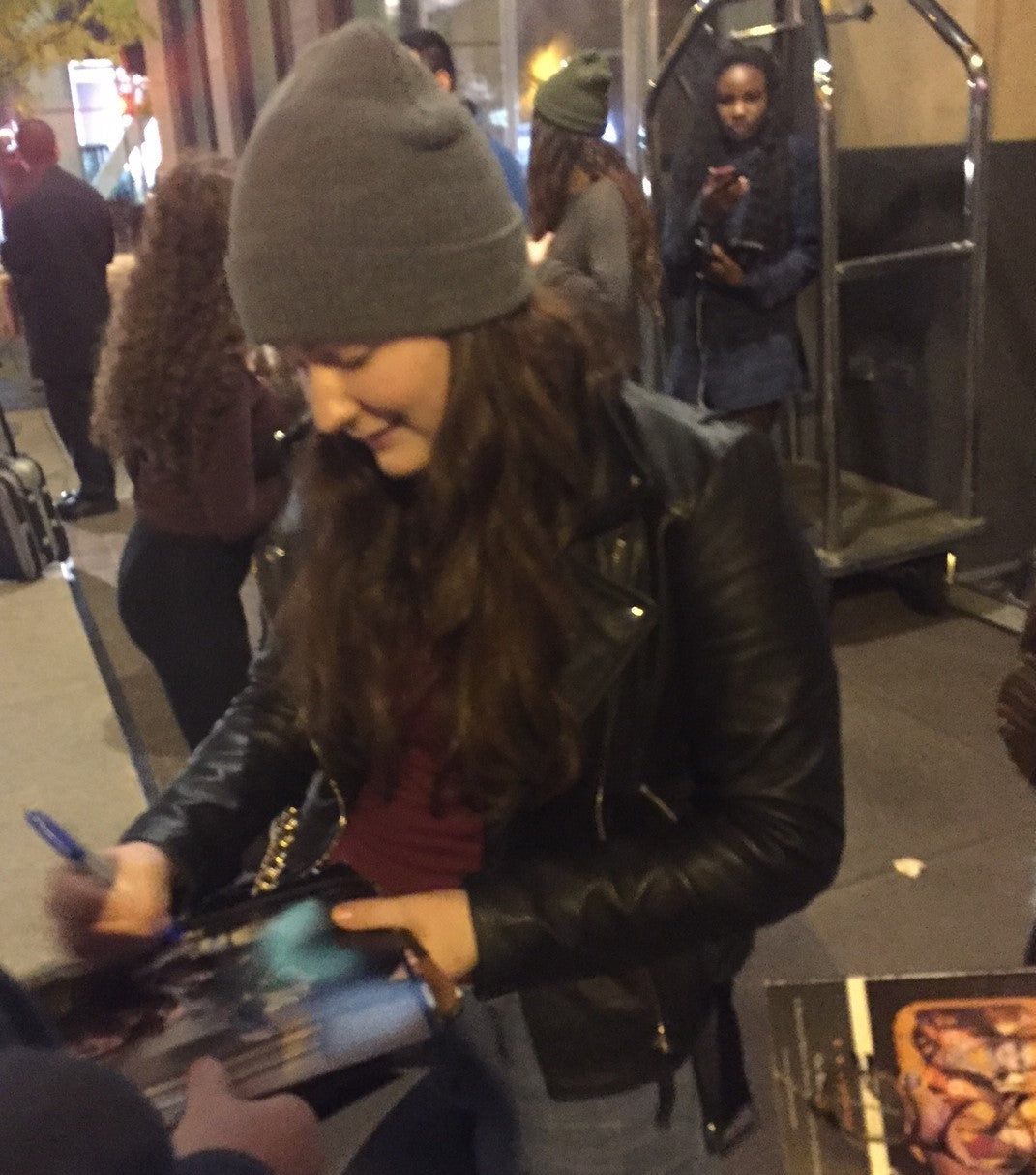 EMMA KENNEY signed *SHAMELESS* 8X10 photo DEBBIE DEBS GALAGHER (PROOF) W/COA #1