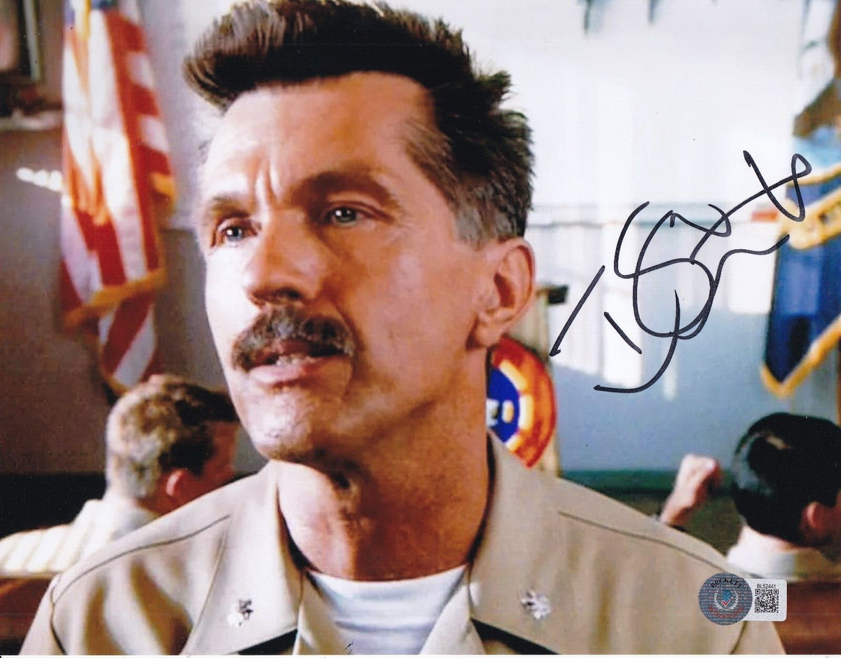 TOM SKERRITT signed (TOP GUN) Viper Movie 8x10 photo BECKETT BAS BL52441