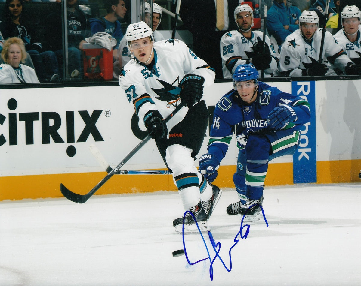 TOMMY WINGELS signed (SAN JOSE SHARKS) BLACKHAWKS HOCKEY 8X10 photo W/COA #1