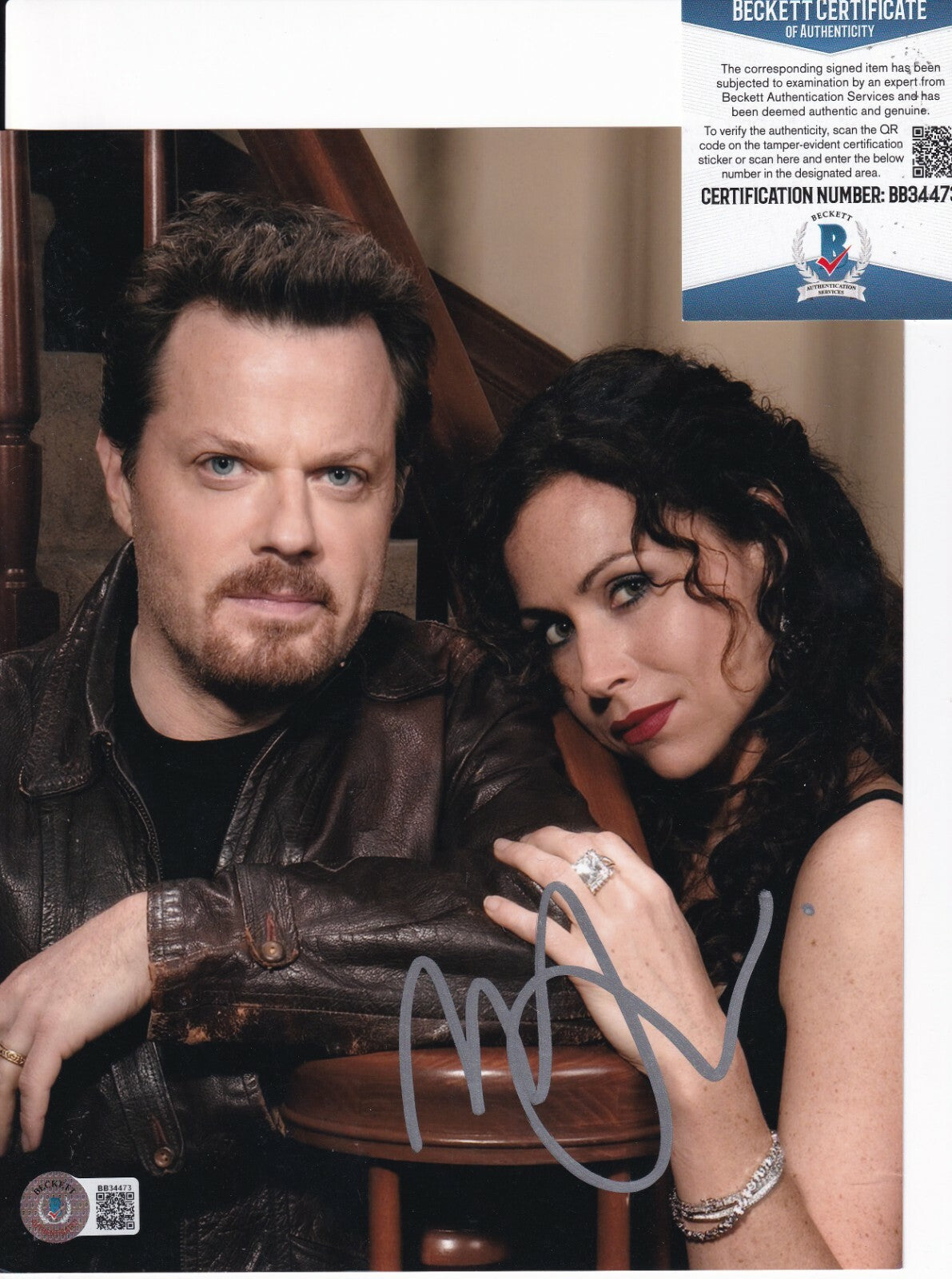MINNIE DRIVER signed (THE RICHES) Dahila Malloy 8X10 photo BECKETT BAS BB34473