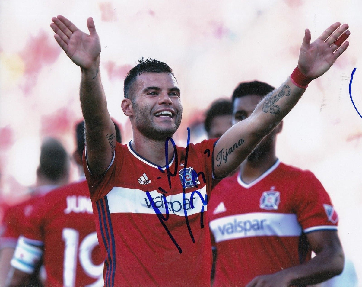 NEMANJA NIKOLIC signed (CHICAGO FIRE) autographed SOCCER 8X10 photo W/COA #NN1