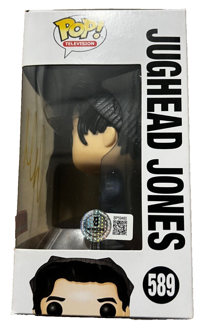 COLE SPROUSE signed (RIVERDALE) Jughead Jones #579 Funko Pop #BECKETT BP59480