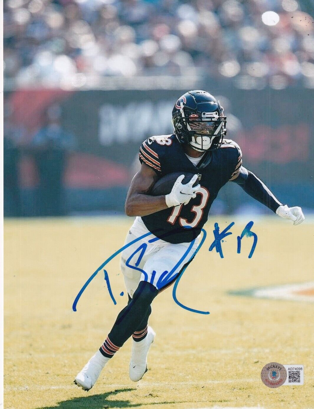 TYLER SCOTT signed (CHICAGO BEARS) football 8X10 photo BECKETT BAS AD74098