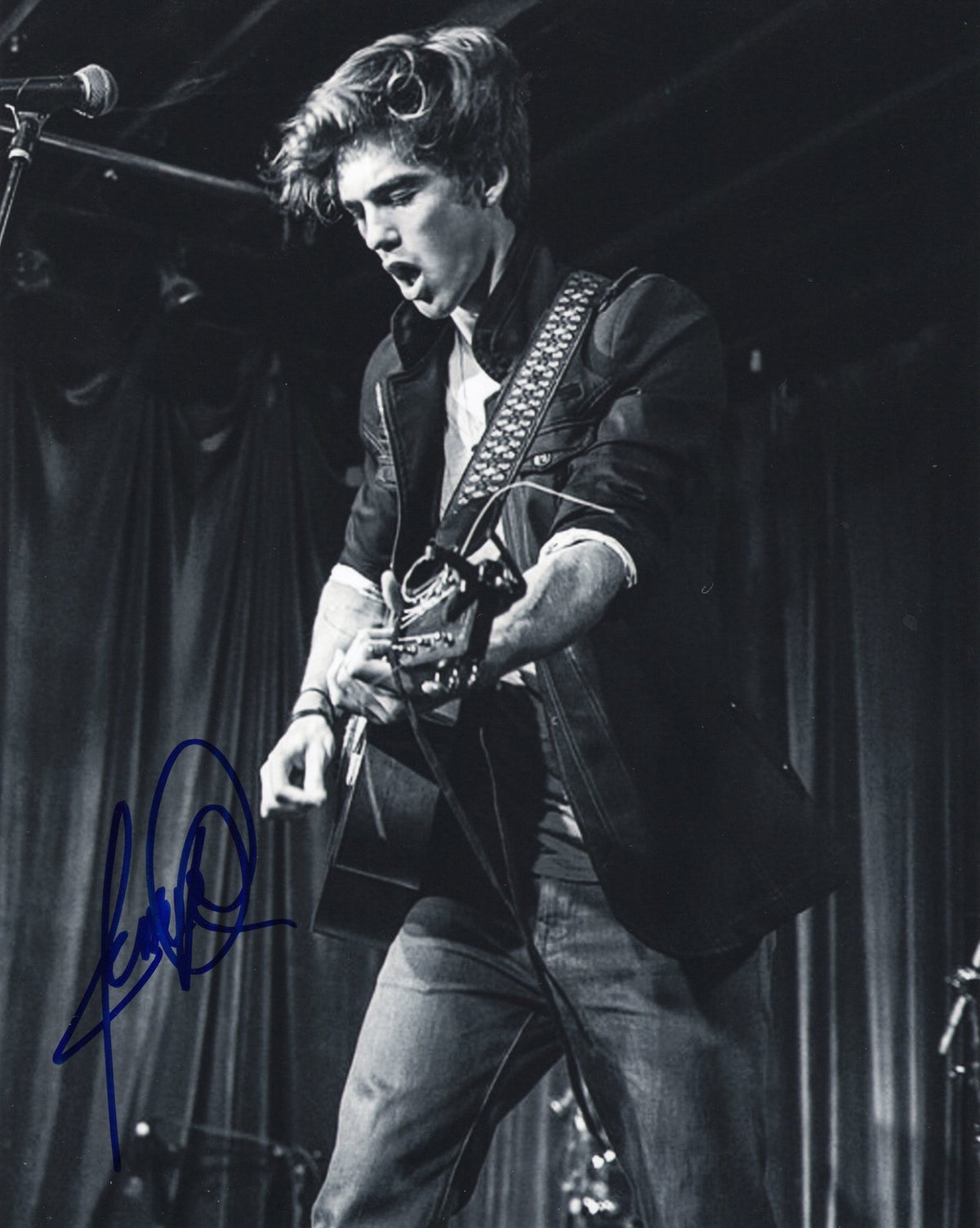 Jessarae Robitaille Signed 8x10 Photo w/COA Jezaholics #1