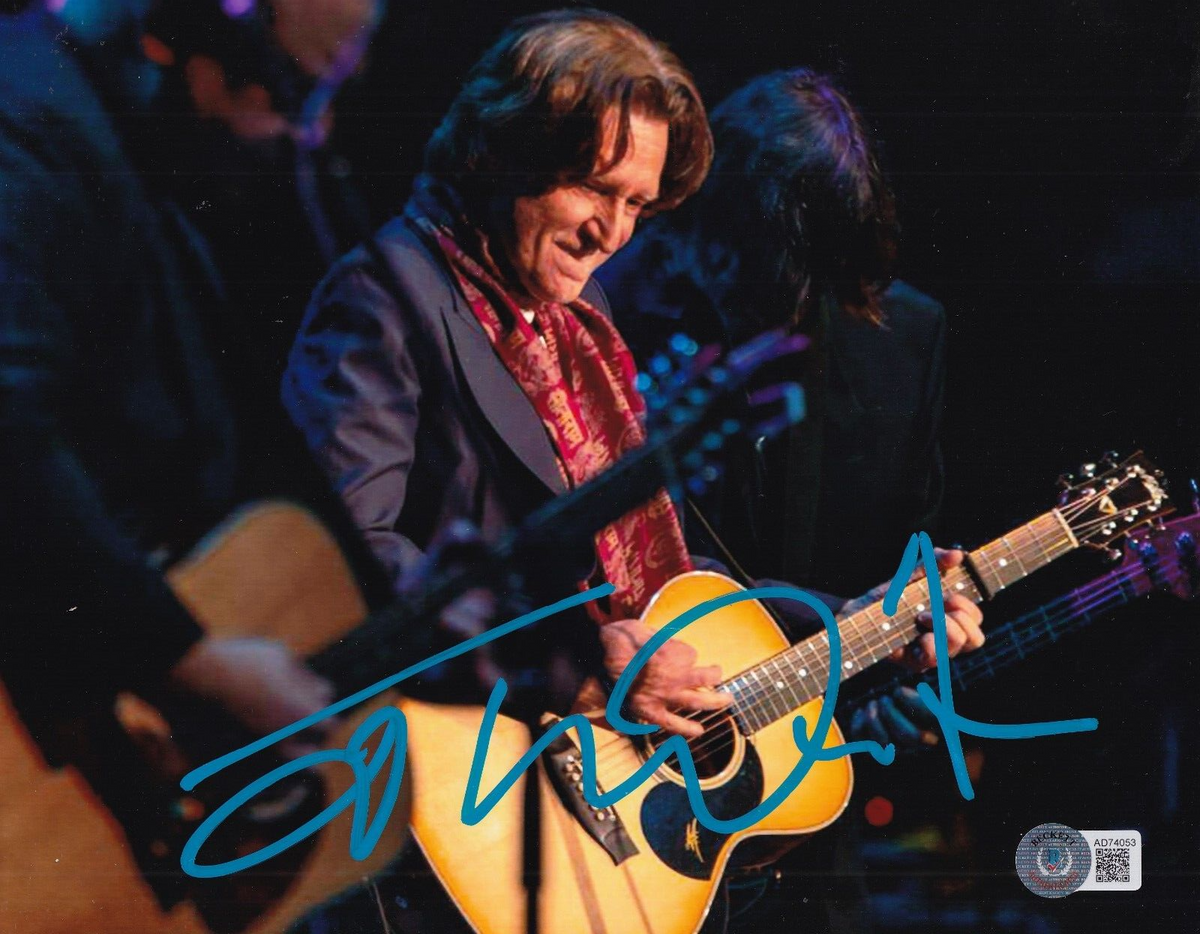JOHN WAITE signed (MISSING YOU) Music Singer 8X10 photo BECKETT BAS AD74053