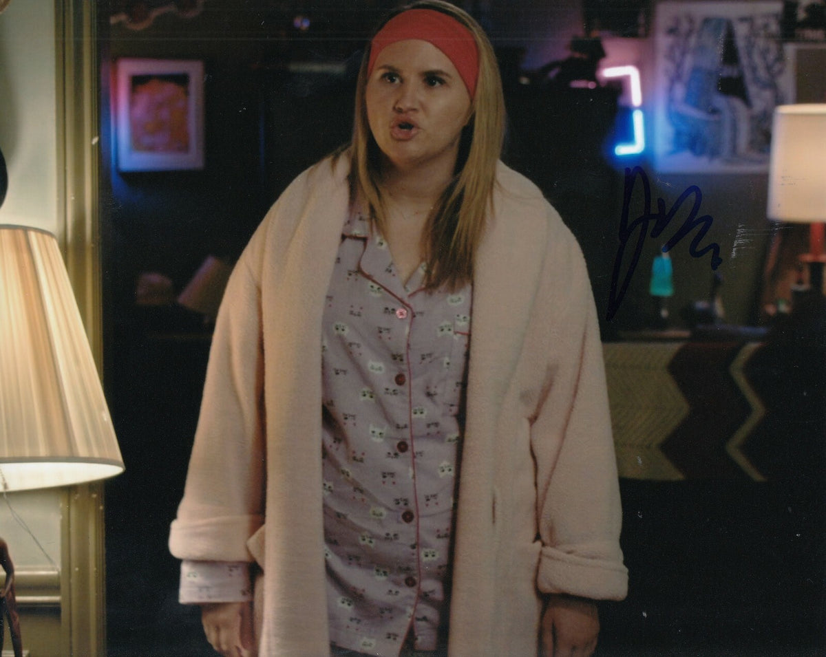 JILLIAN BELL signed (22 JUMP STREET) 8X10 photo *Mercedes* PROOF W/COA #1