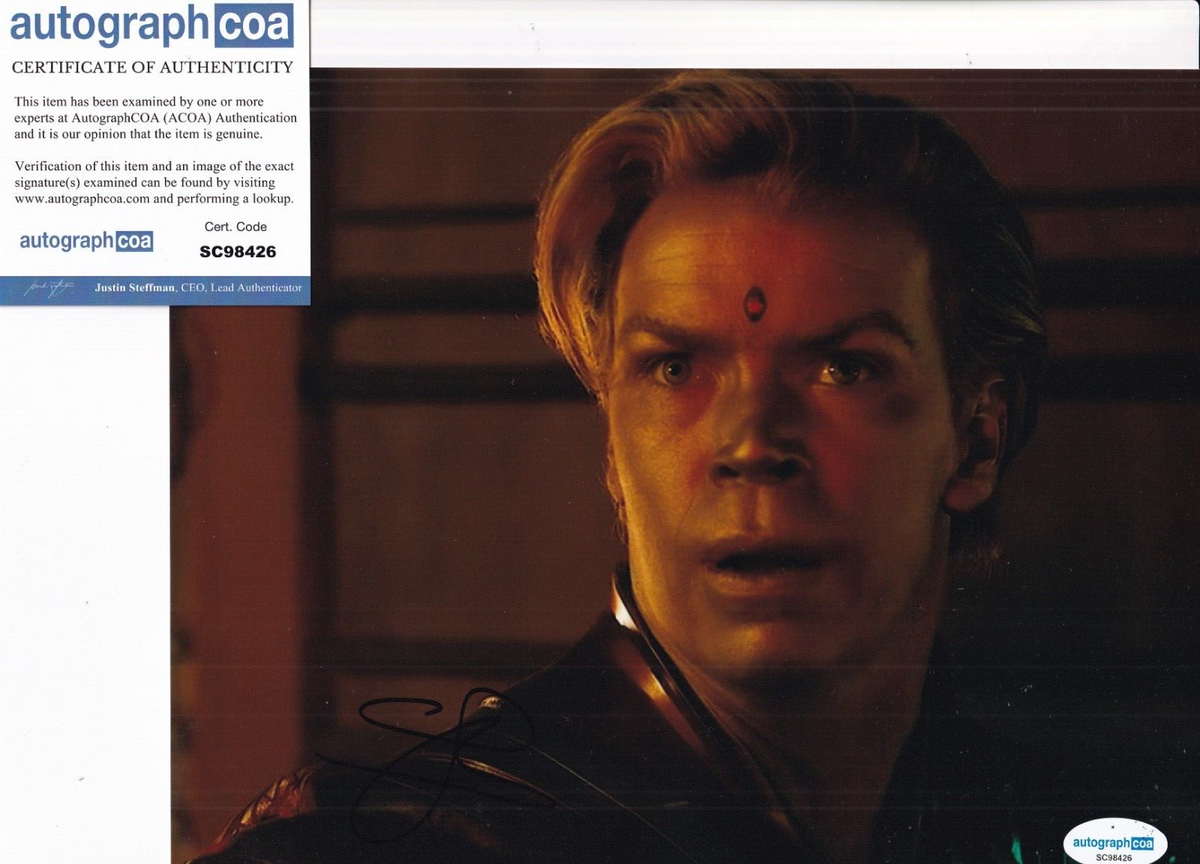 WILL POULTER signed (GUARDIANS OF THE GALAXY) Warlock 8X10 photo ACOA SC98426