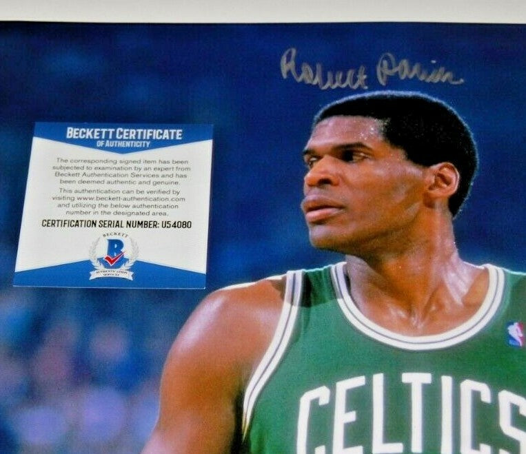 ROBERT PARRISH signed (BOSTON CELTICS) Basketball 11X14 photo BECKETT BAS #3