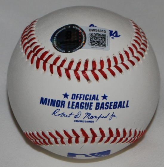 BILL MADLOCK signed (PITTSBURGH PIRATES) Minor League baseball BECKETT BW54313