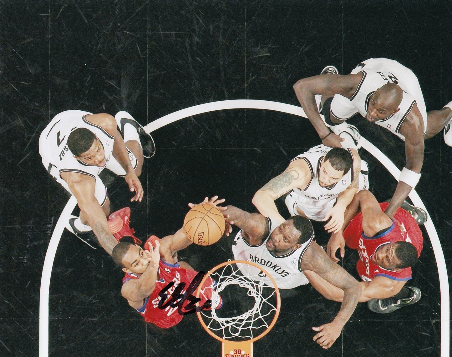 ELLIOT WILLIAMS signed *PHILADELPHIA 76ERS* basketball 8X10 photo W/COA (DUKE)