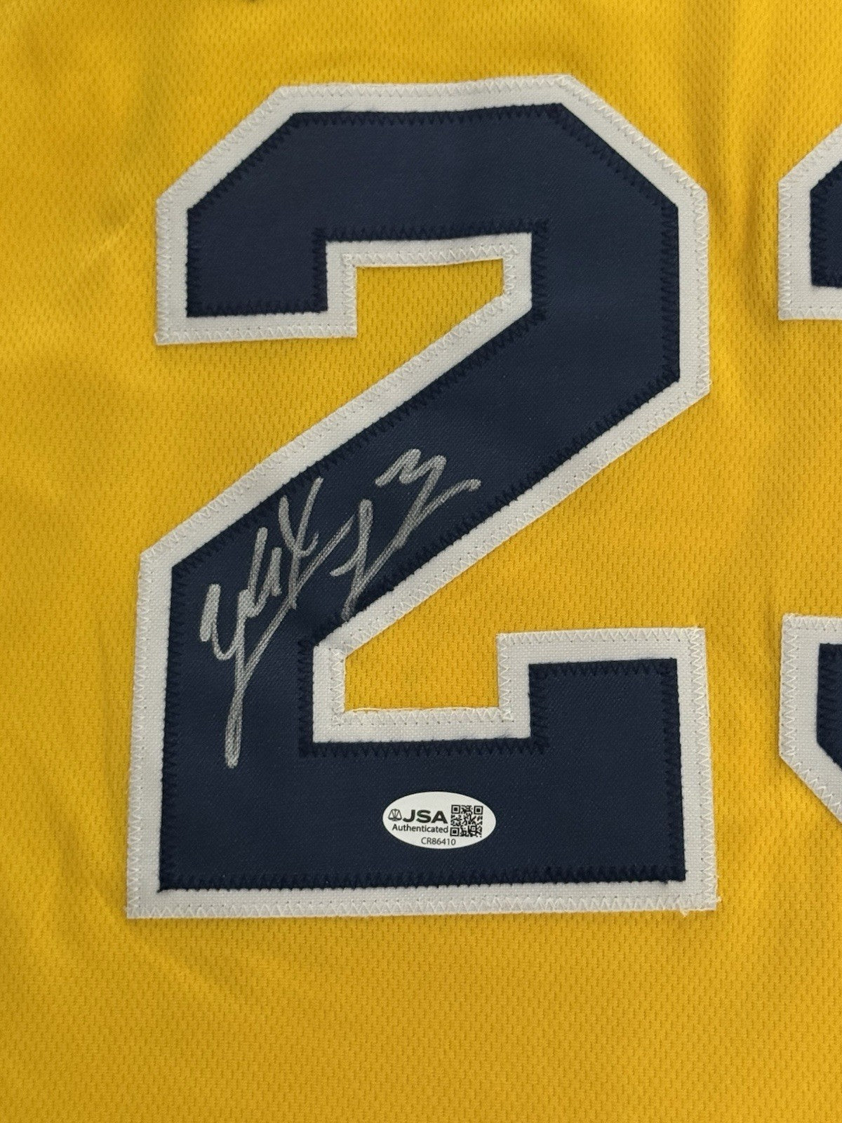YAXEL LENDEBORG signed (Michigan Wolverines) basketball jersey JSA CR86410