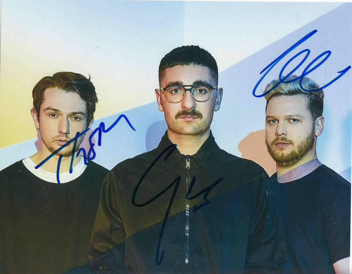 ALT-J Group Signed 8x10 Photo w/COA *An Awesome Wave* BREEZEBLOCKS #3