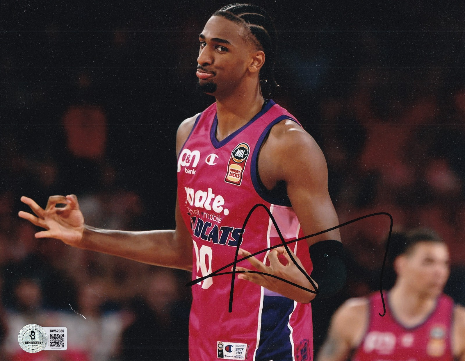 ALEX SARR signed (PERTH WILDCATS) Wizards basketball 8X10 photo BECKETT BW52086